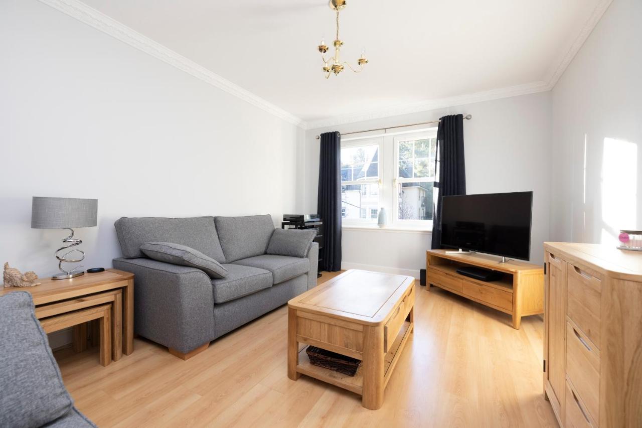 Апартаменты Joivy Modern Flat With Free Parking Эдинбург Экстерьер фото
